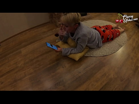 ❤️ پاگل سنہرے بالوں والی چوسنے والی بڑی ڈک چوسنا اور اس پر شیخی - مقعد جنسی ☑  پر ur.doujin-sexy.ru ❌